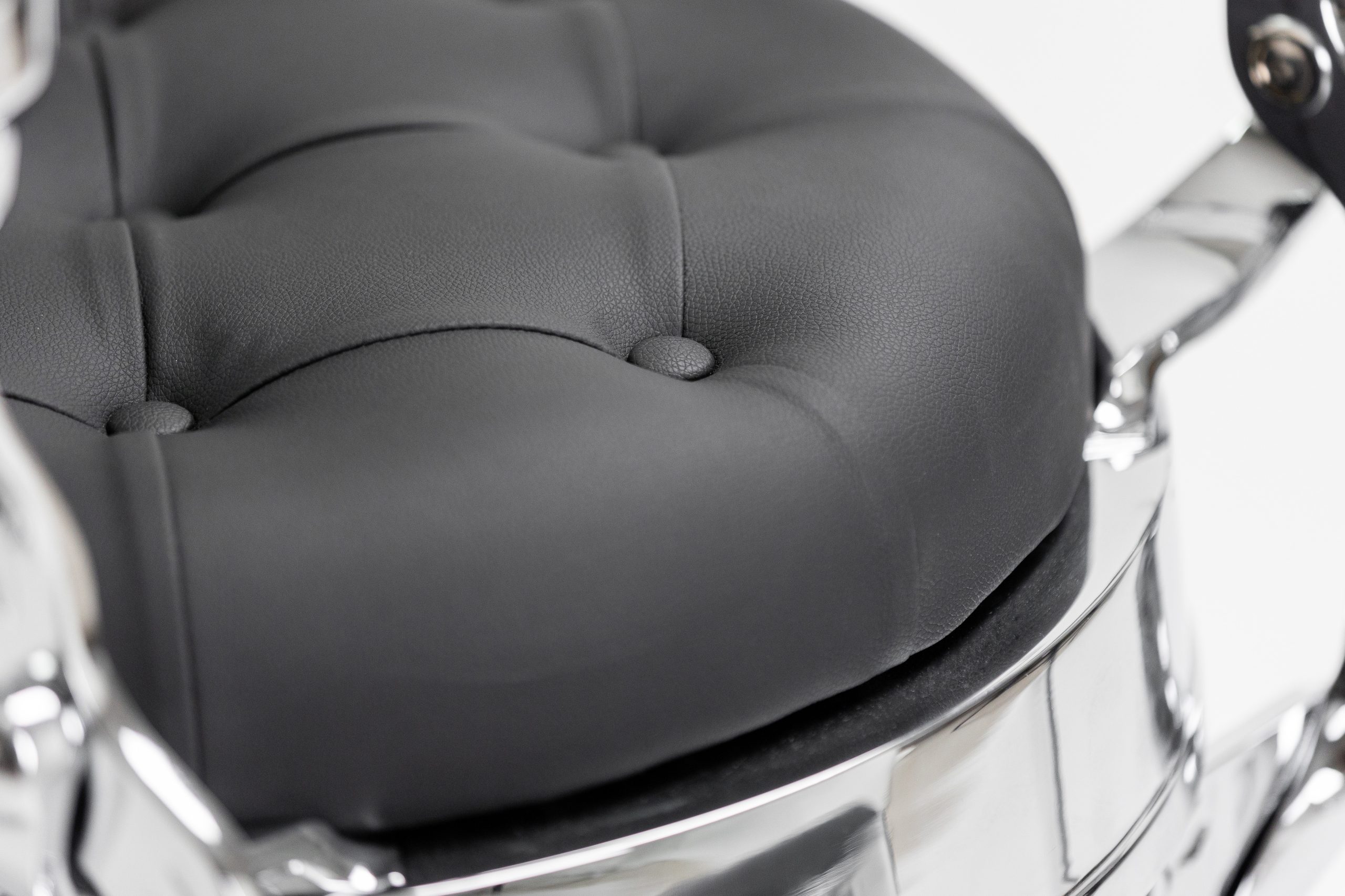 GOAT-black-silver-5 GOAT-black-silver-5