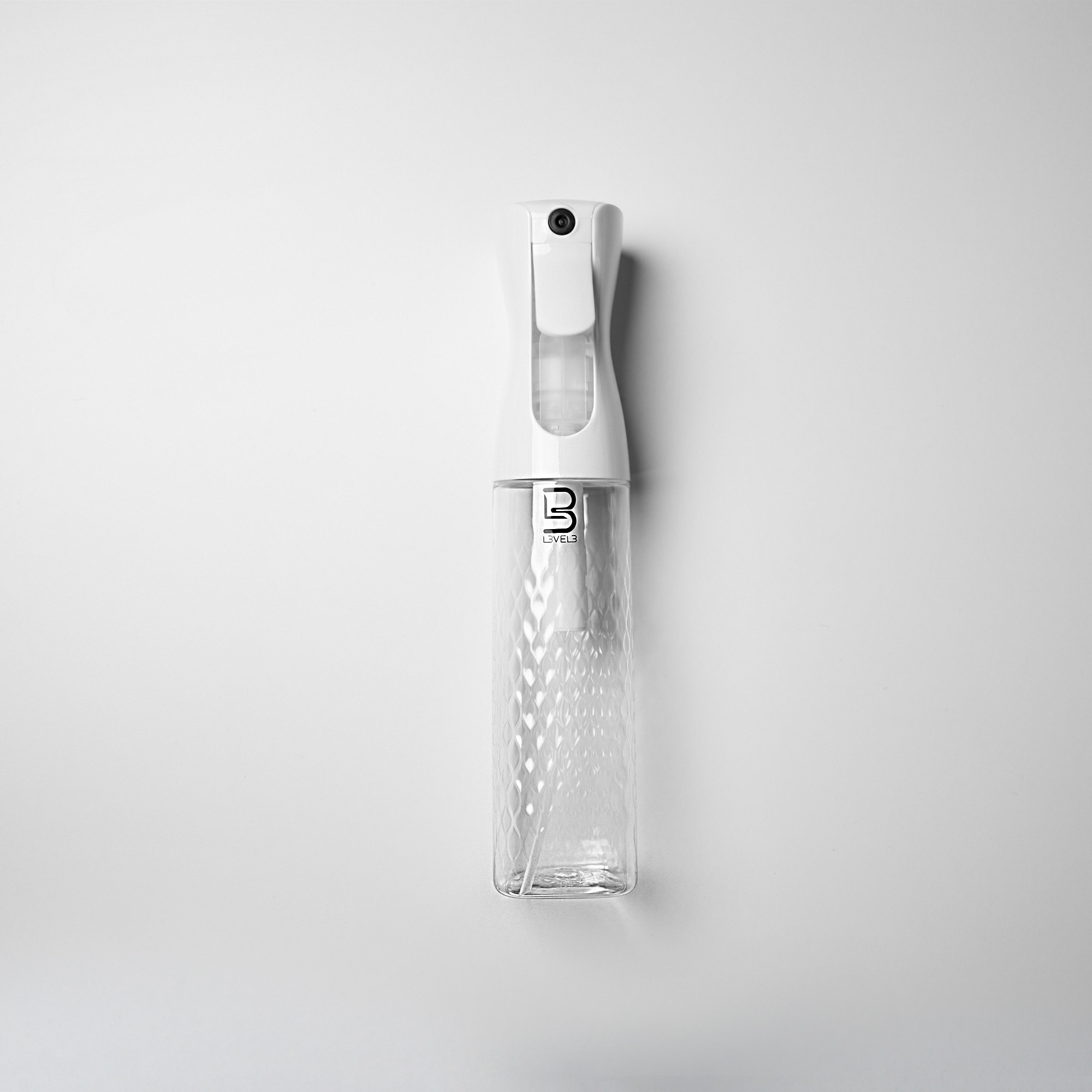 L3-BEV-SPRAY-WHTCLR 03