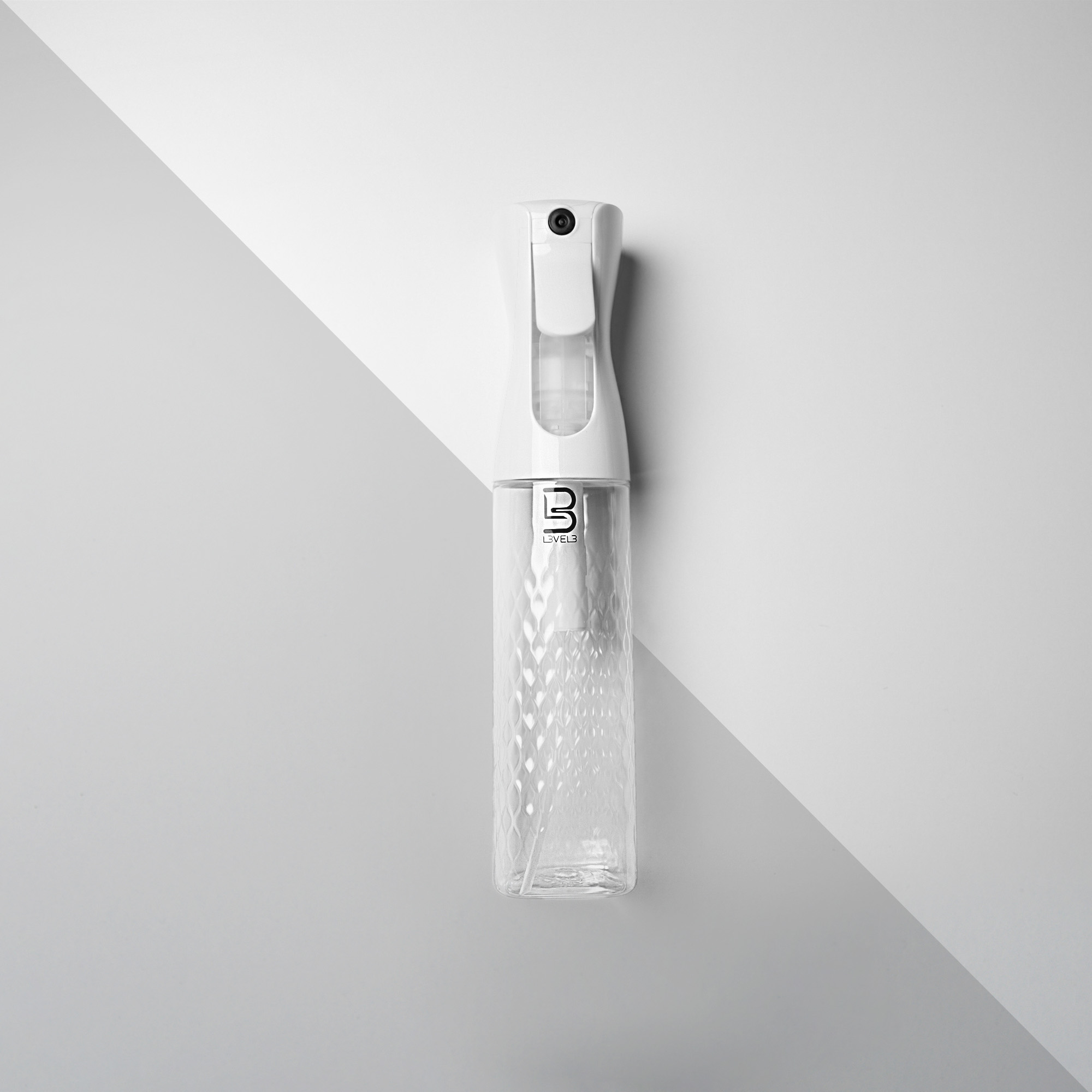 L3-BEV-SPRAY-WHTCLR 04